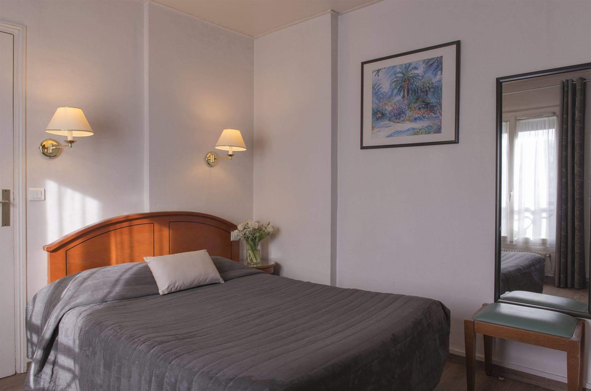 Hotel De Geneve Paris Ngoại thất bức ảnh
