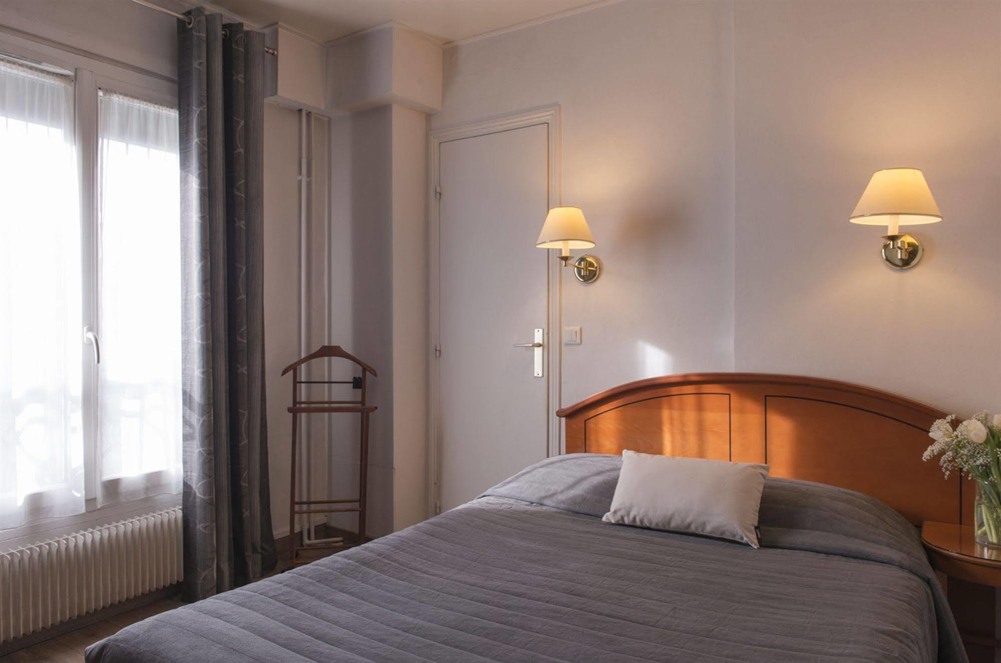 Hotel De Geneve Paris Ngoại thất bức ảnh